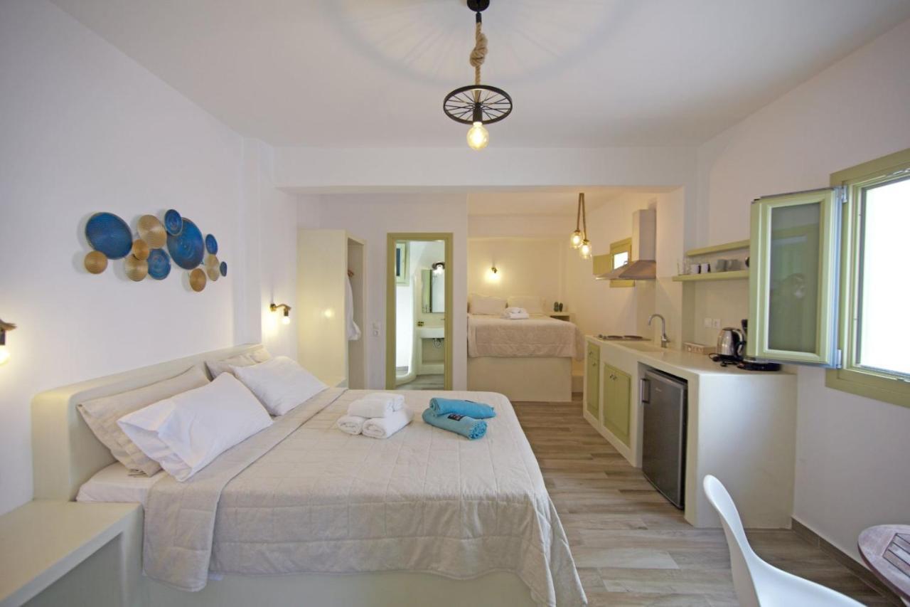 Diasino Apartments And Car Rental Katapola Exterior photo